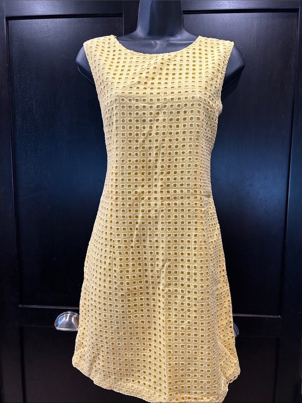 ALFRED SUNG Yellow Crochet Eyelet Sleeveless A-Line Dress